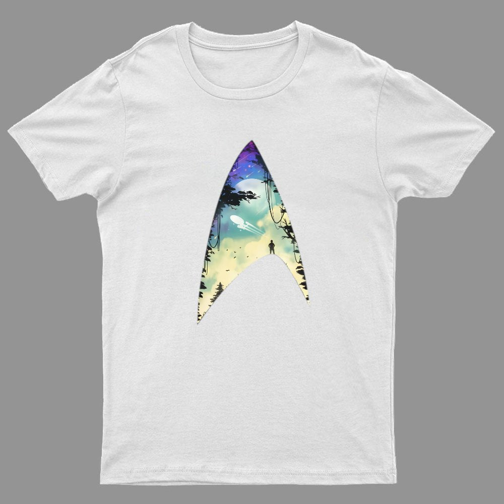The Ultimate Realm Geeky T-Shirt