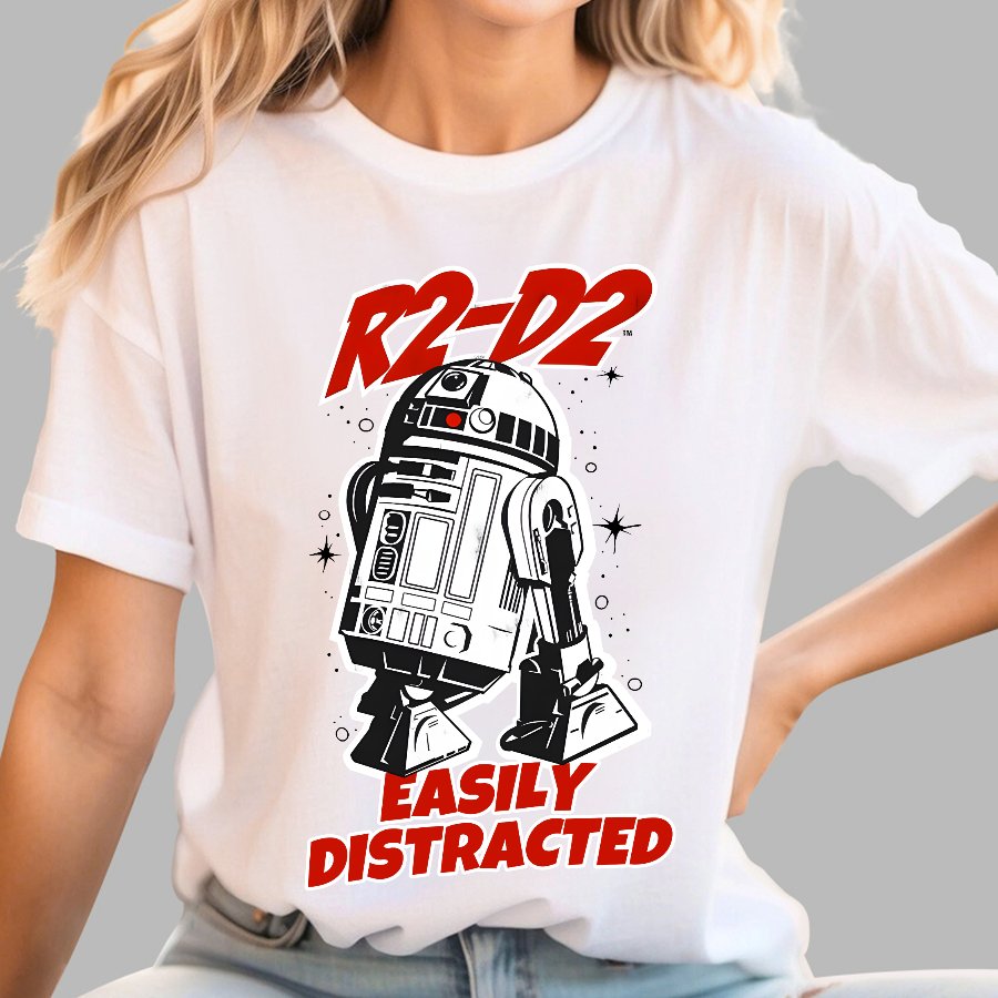Easily Distracted Geek T-Shirt