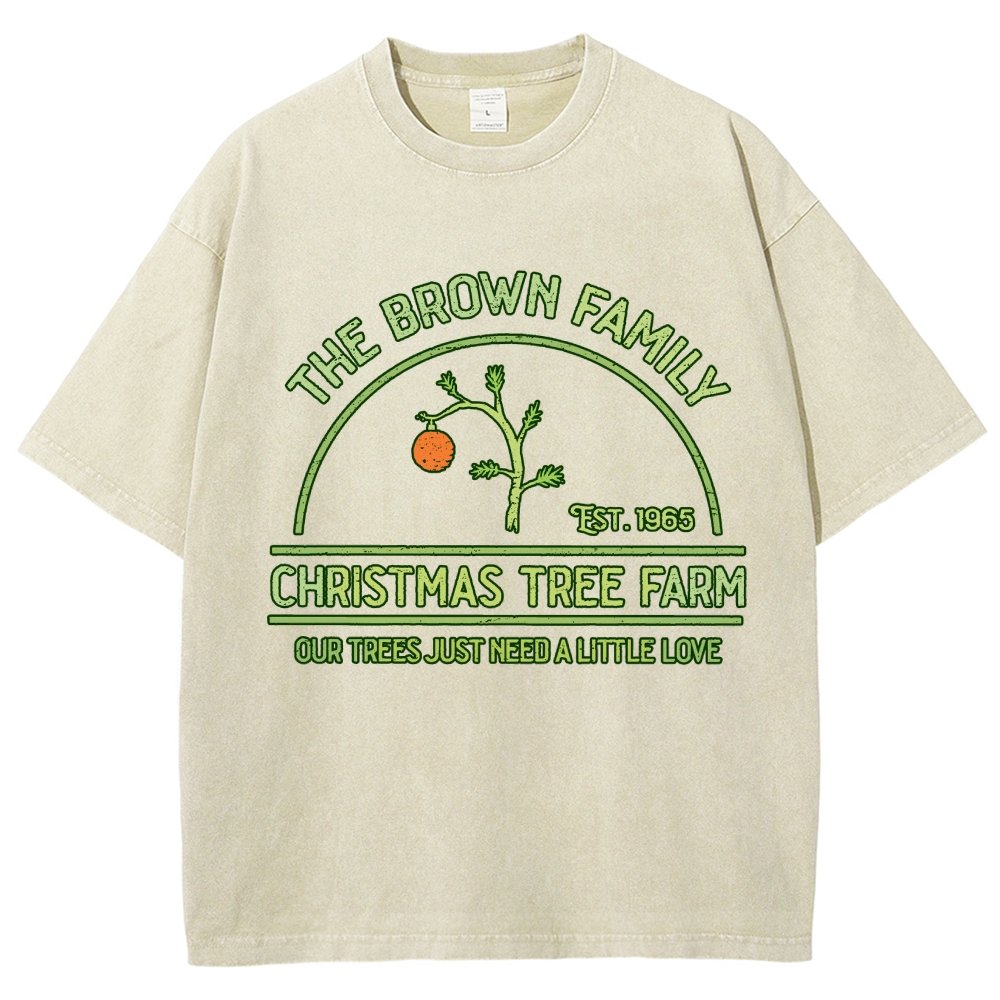 Vintage Christmas Tree Farm Vintage Distressed T-shirt