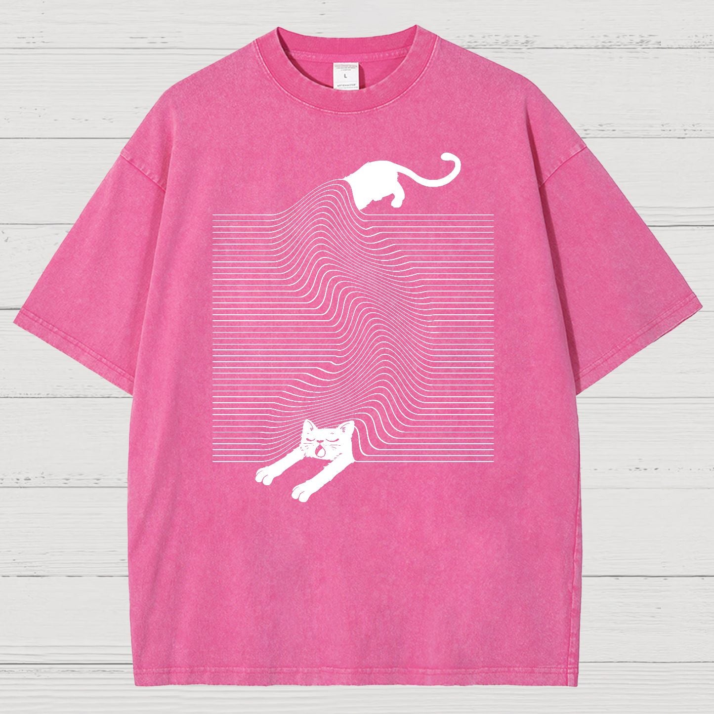 Cute Cat Vintage Distressed T-shirt