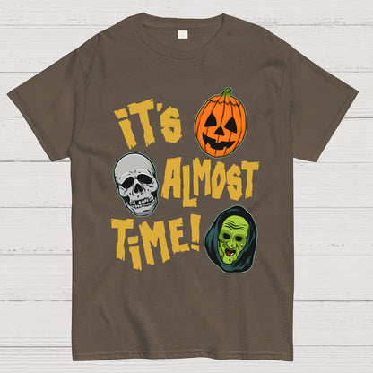 It‘s Almost Time ﻿Halloween Geeky T-Shirt