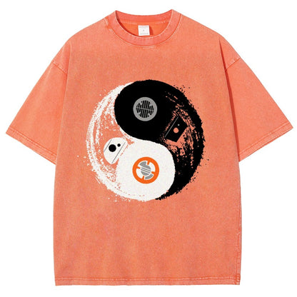 Robot Balance Vintage Distressed T-shirt