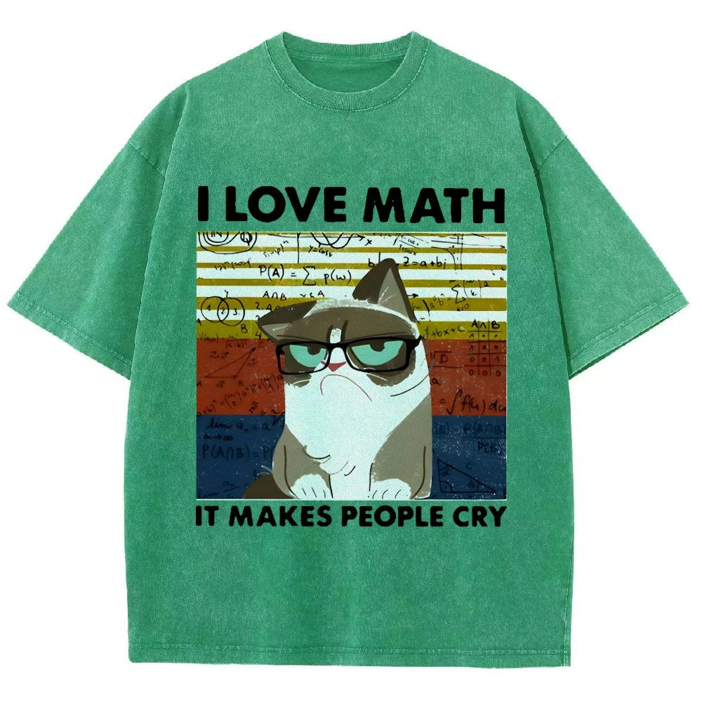 I Love Math It Makes People Cry Funny Cat Vintage Distressed T-shirt