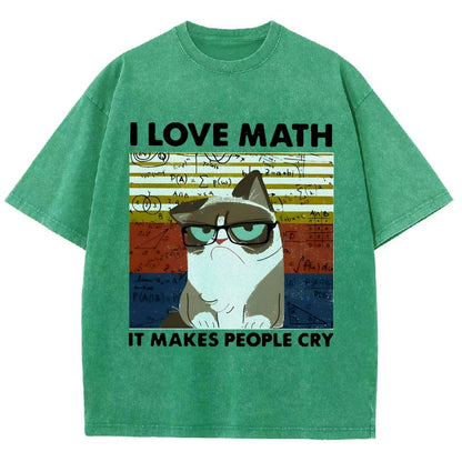 I Love Math It Makes People Cry Funny Cat Vintage Distressed T-shirt