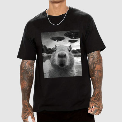 Capybara Selfie With UFOs Funny Geek T-Shirt