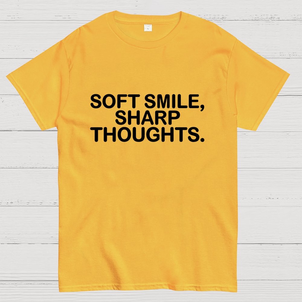 Soft Smile, Sharp Thoughts. Geek T-Shirt