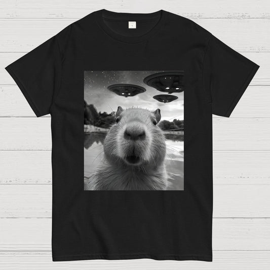 Capybara Selfie With UFOs Funny Geek T-Shirt