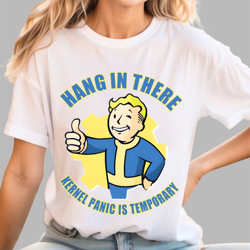 Hang In There-Kernel Panic Is Temporary Geek T-Shirt