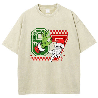 Six Seven 6 7 Christmas Vintage Distressed T-shirt