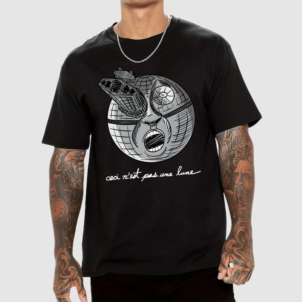 Ceci N’Est Pas Une Lune Geek T-Shirt