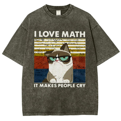 I Love Math It Makes People Cry Funny Cat Vintage Distressed T-shirt