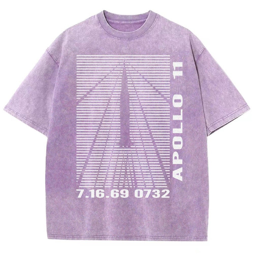 Shockwaves Apollo 11 Retro Space Design Vintage Distressed T-shirt