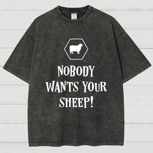 Nobody Wants Your Sheep Funny Boardgames Geek Vintage Distressed T-shirt