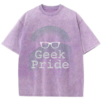 Geek Pried Vintage Distressed T-shirt