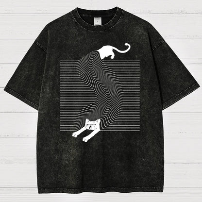 Cute Cat Vintage Distressed T-shirt