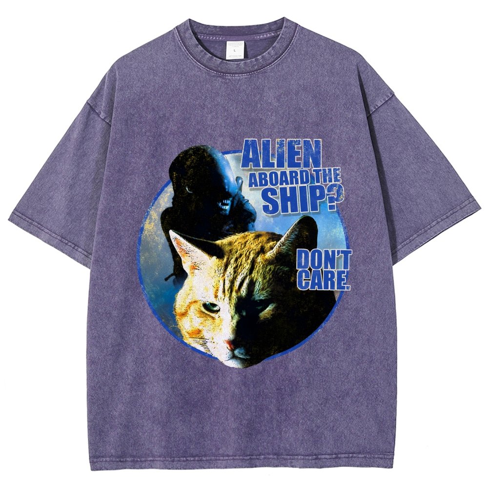 Top Cat Alien Aboard The Ship Don’t Care  Vintage Distressed T-shirt