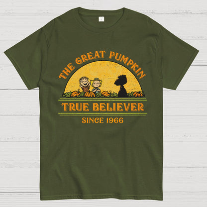 True Believer Since 1966. Geek T-Shirt