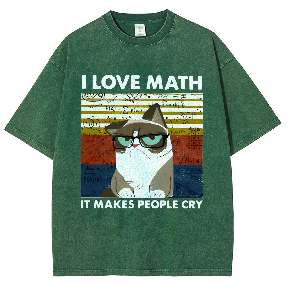 I Love Math It Makes People Cry Funny Cat Vintage Distressed T-shirt