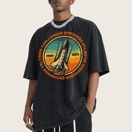 Through Hardship To The Stars Vintage Distressed T-shirt
