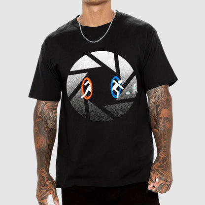 The Cake Is a Lie Geeky T-Shirt