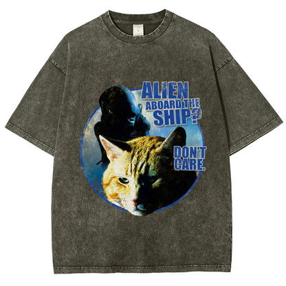 Top Cat Alien Aboard The Ship Don’t Care  Vintage Distressed T-shirt