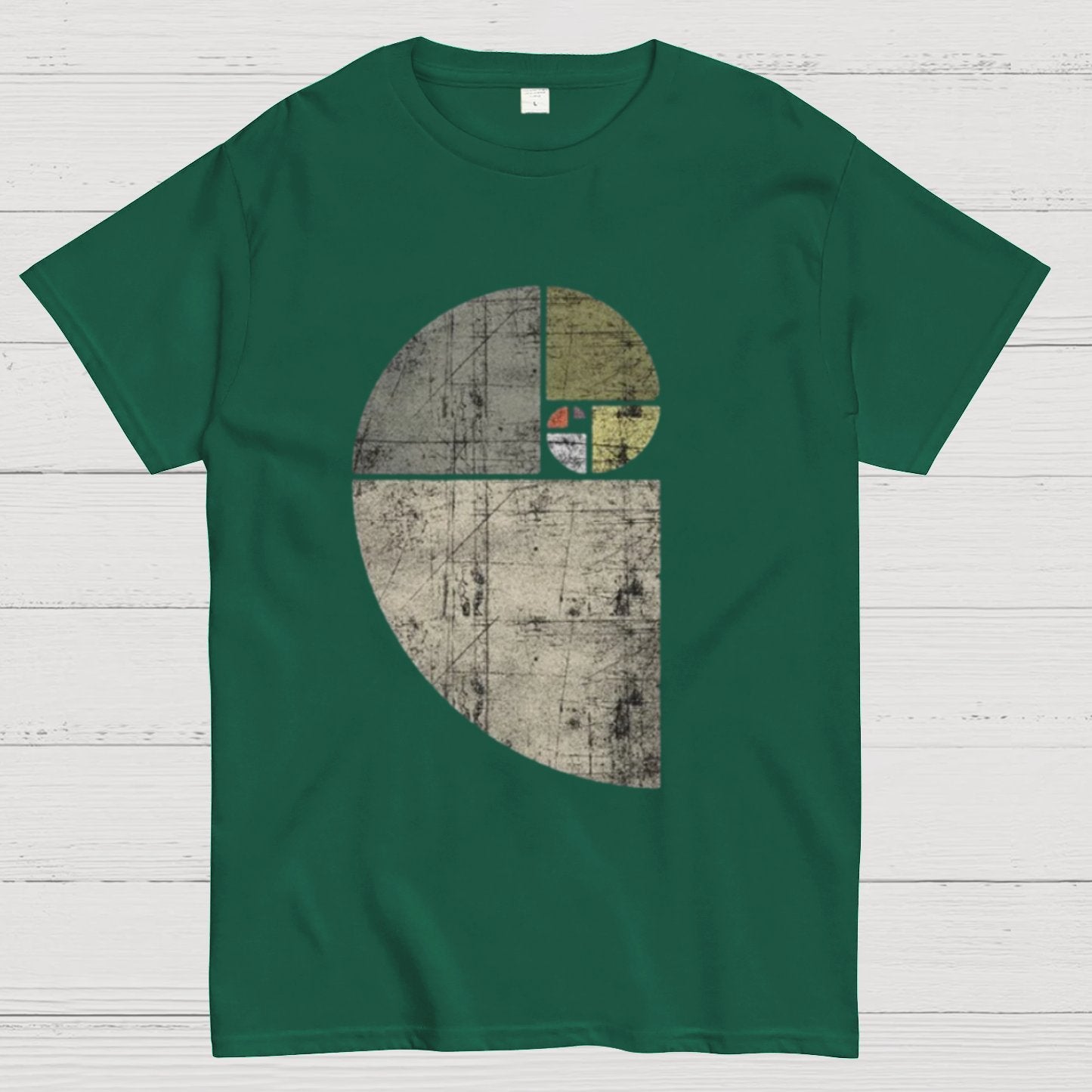 Distressed Fibonacci Spiral Geek Graphic T-Shirt