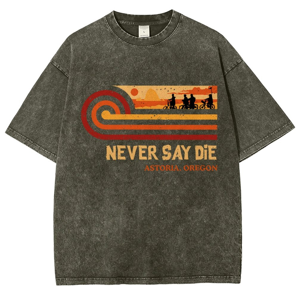 Retro Vintage Docks Vintage Distressed T-shirt