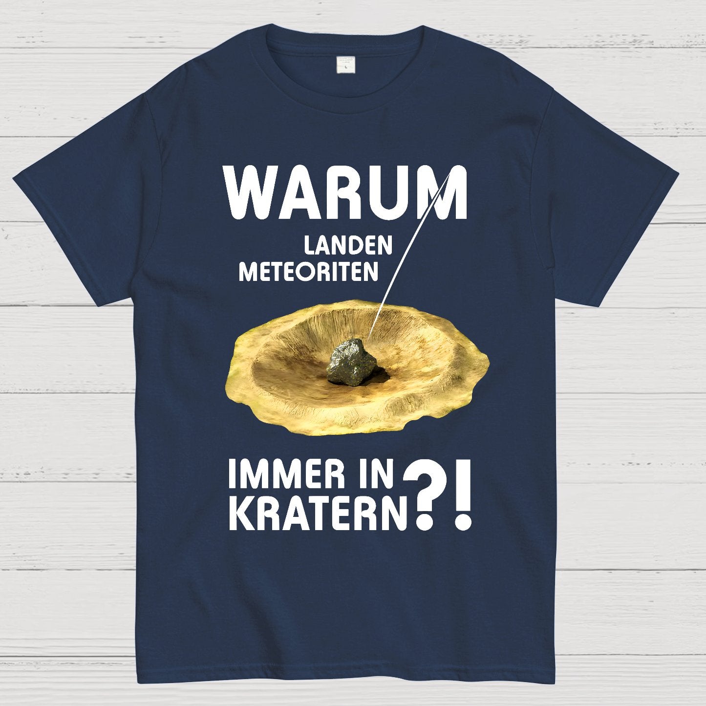 Meteoriten in Kratern Geek T-Shirt
