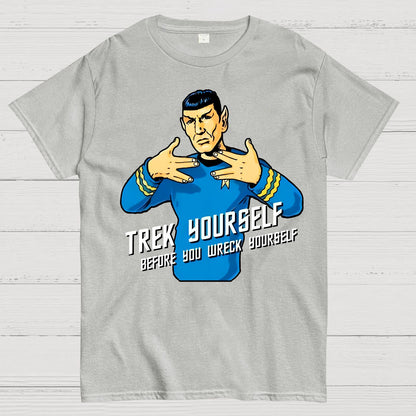 Travel Yourself Before You Wreck Yourself Geek T-Shirt
