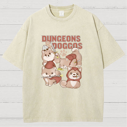 DUNGEONS AND DOGGOS Vintage Distressed T-shirt