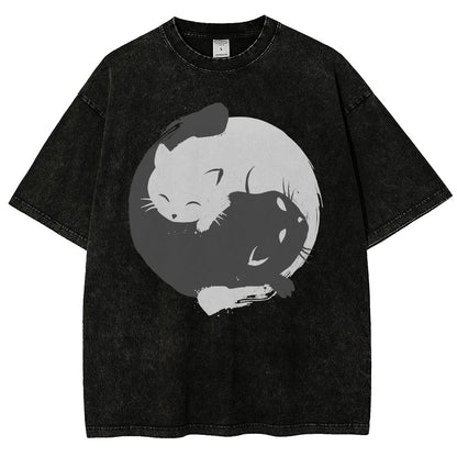 Yin-yang Cat Vintage Distressed T-shirt