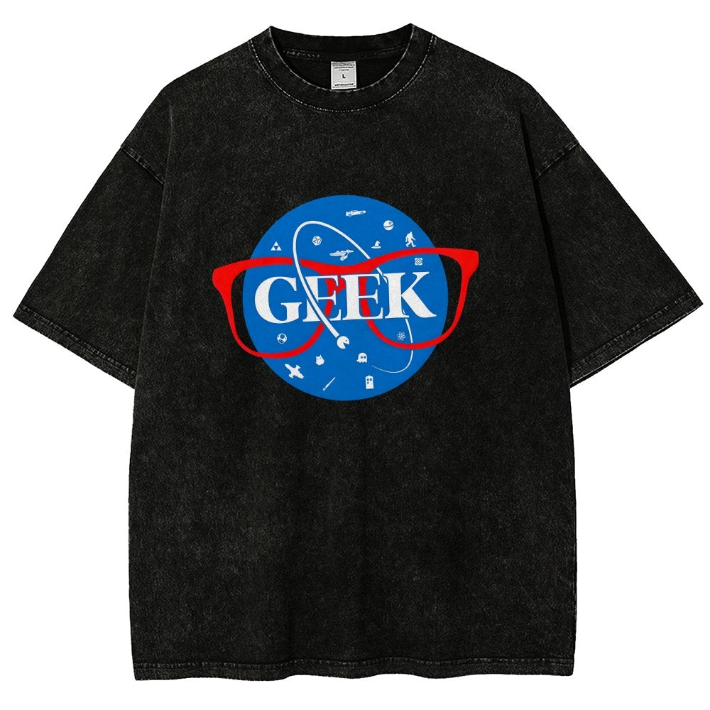 GEEK Space Patch Vintage Distressed T-shirt