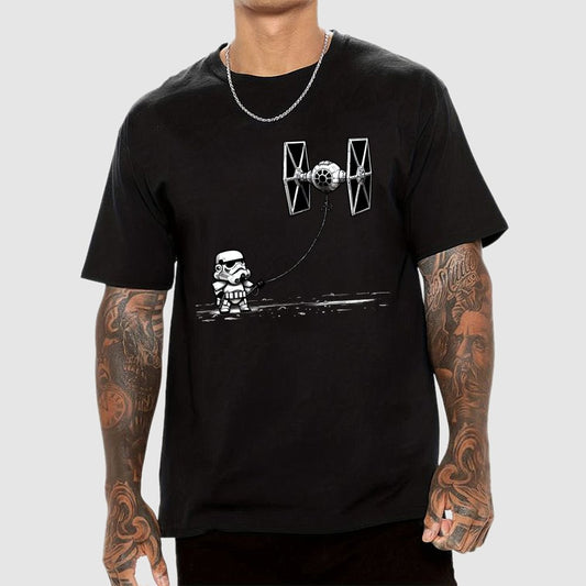 Flying the Realm's Kite Geek T-Shirt
