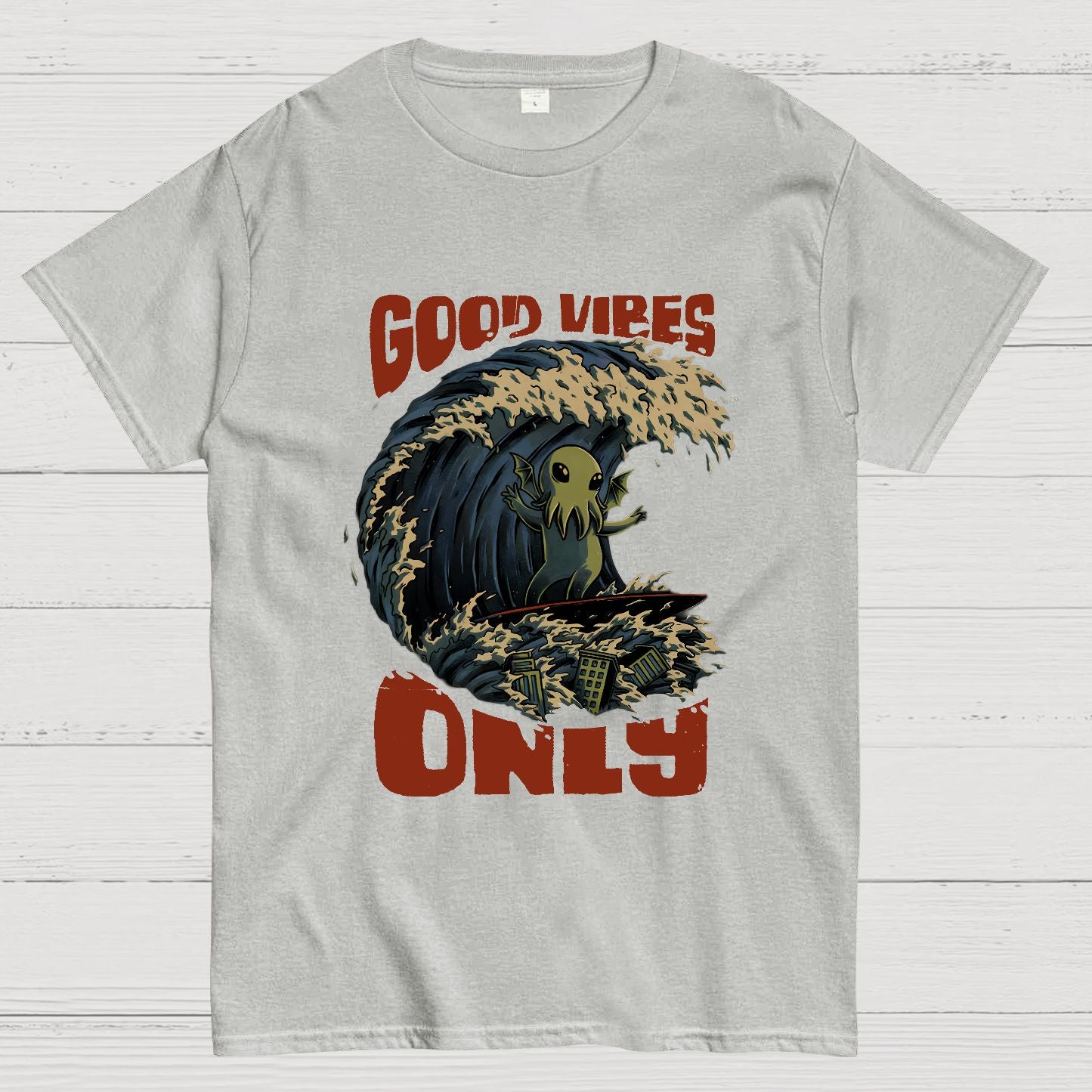 Good Vibes Only Geek T-Shirt