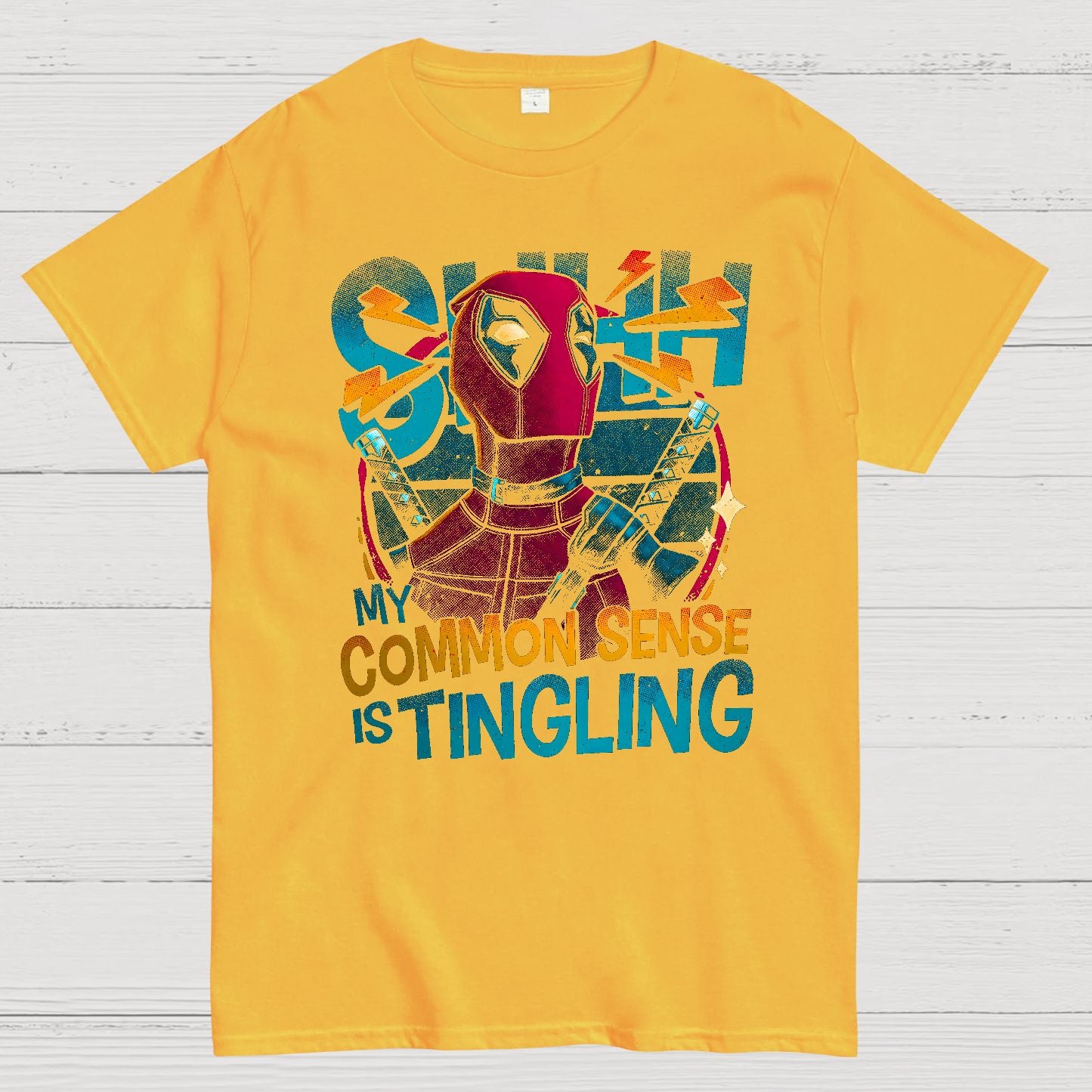 Common sense is tingling Geek T-Shirt