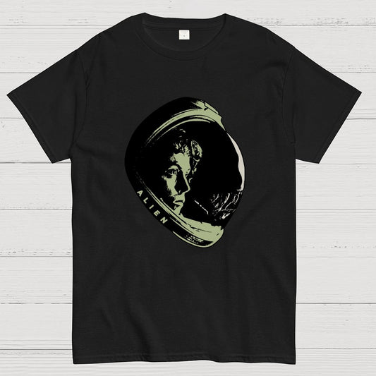 Science fiction horror aliens Geek T-Shirt