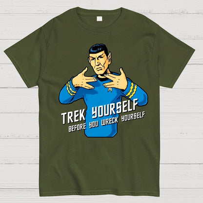Travel Yourself Before You Wreck Yourself Geek T-Shirt