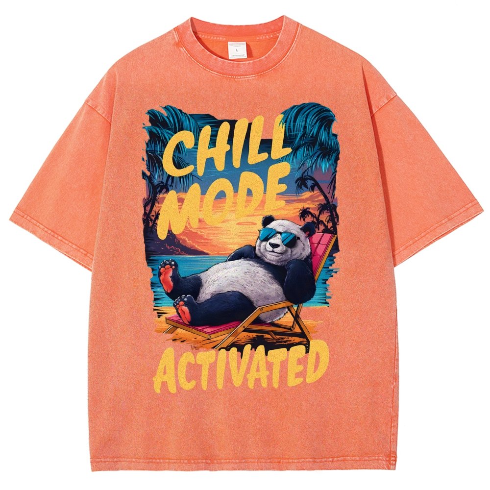 Giant Panda Holiday Art Print Vintage Distressed T-shirt