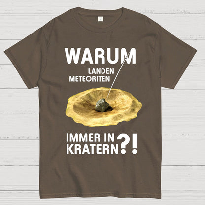 Meteoriten in Kratern Geek T-Shirt