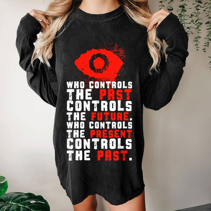 Damen Make Orwell Fiction Again Washed Long Sleeve Tee