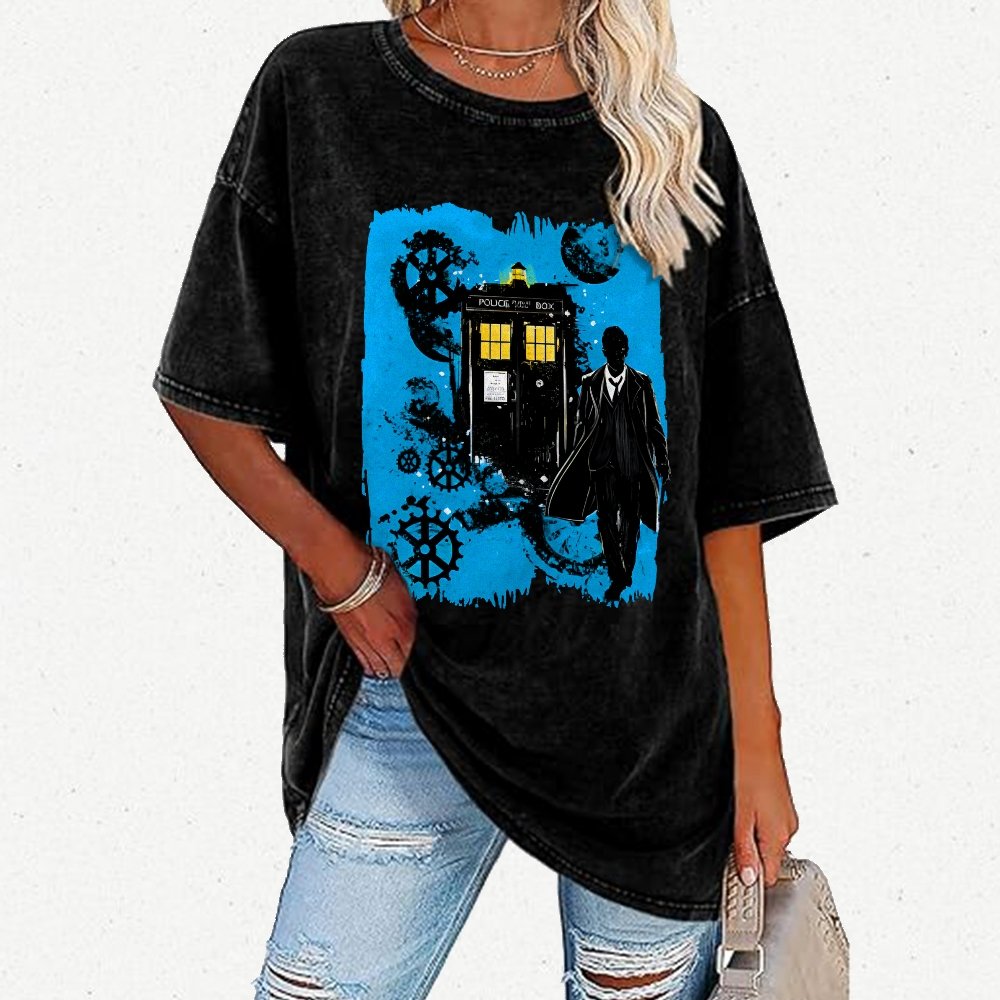 The Explorer And The Time Machine Vintage Distressed T-shirt