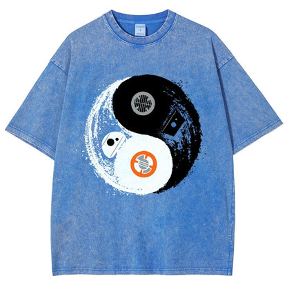 Robot Balance Vintage Distressed T-shirt