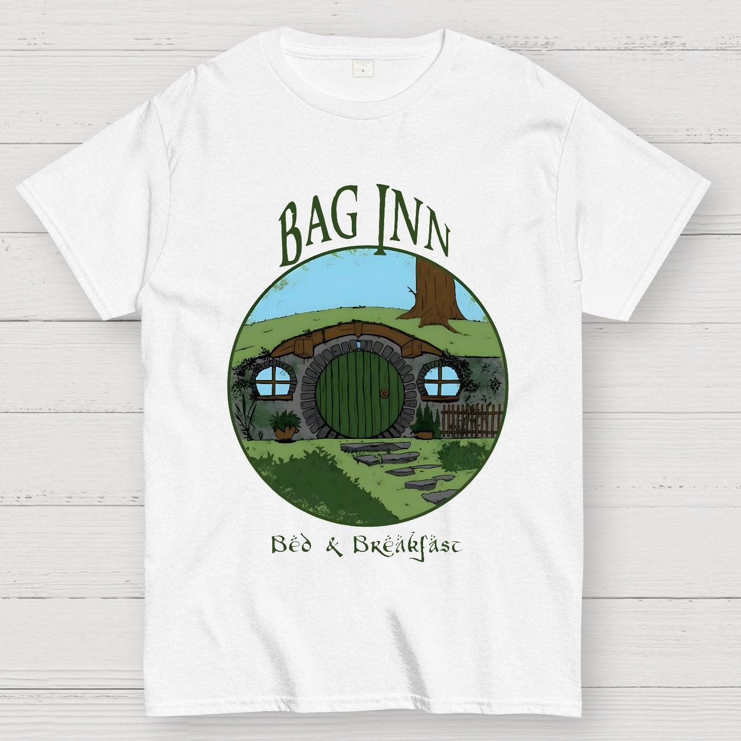 Bag Inn - Bed and Breakfast Geek T-Shirt