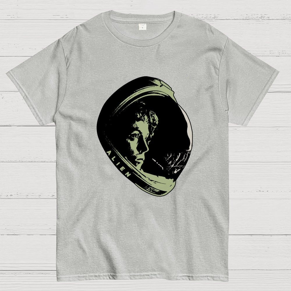 Science fiction horror aliens Geek T-Shirt