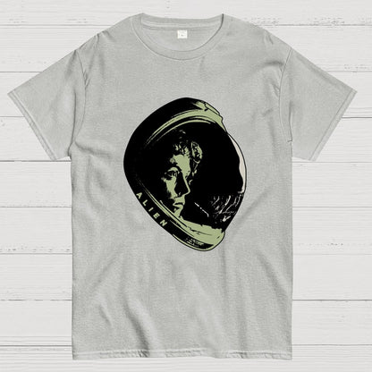 Science fiction horror aliens Geek T-Shirt