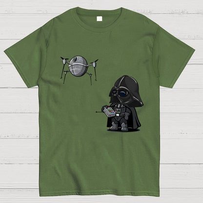 Cute Das plays with drones Geek T-Shirt