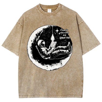 Time to read a book Vintage Distressed T-shirt