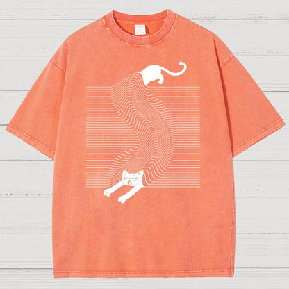 Cute Cat Vintage Distressed T-shirt