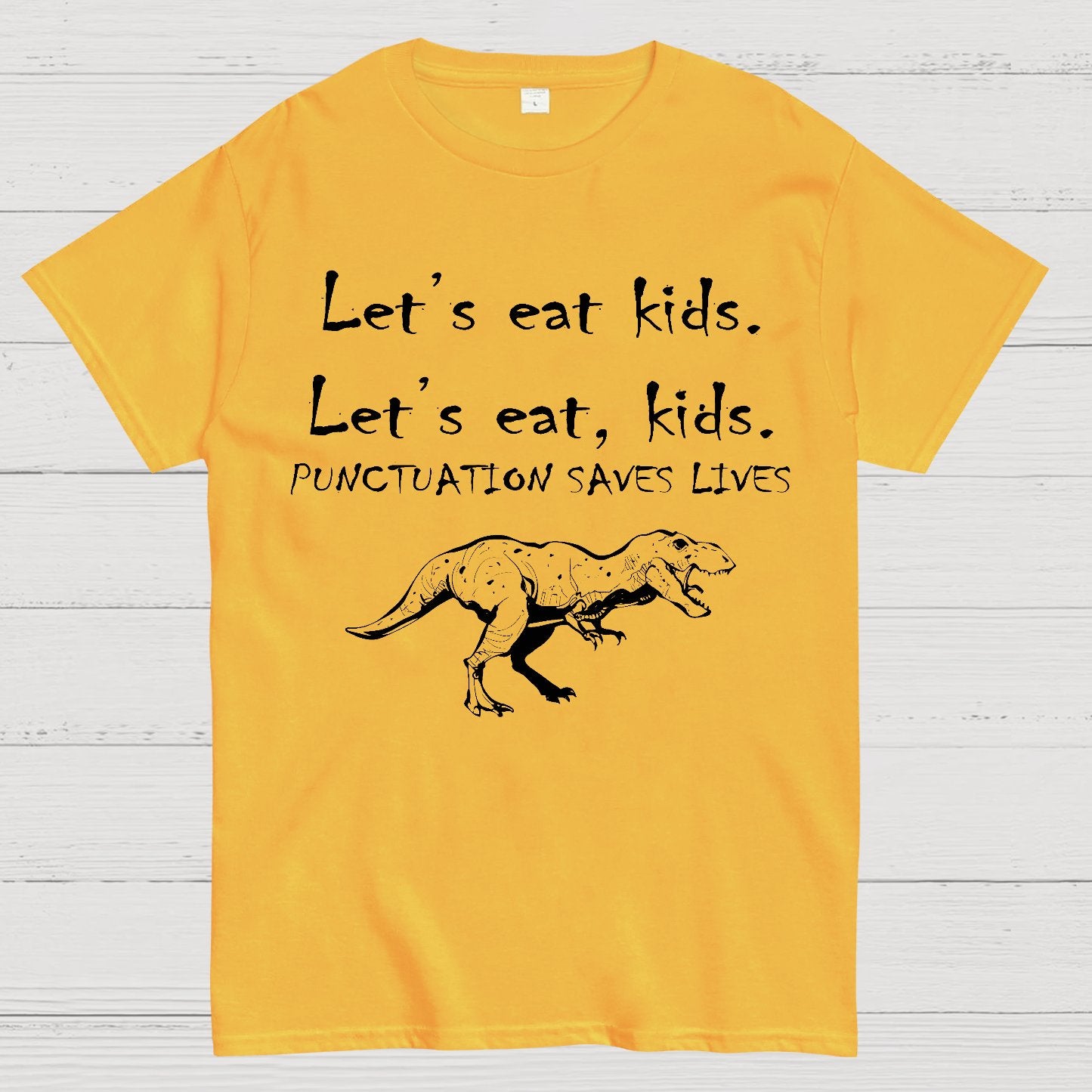 Punctuation Saves Lives .Geek T-Shirt