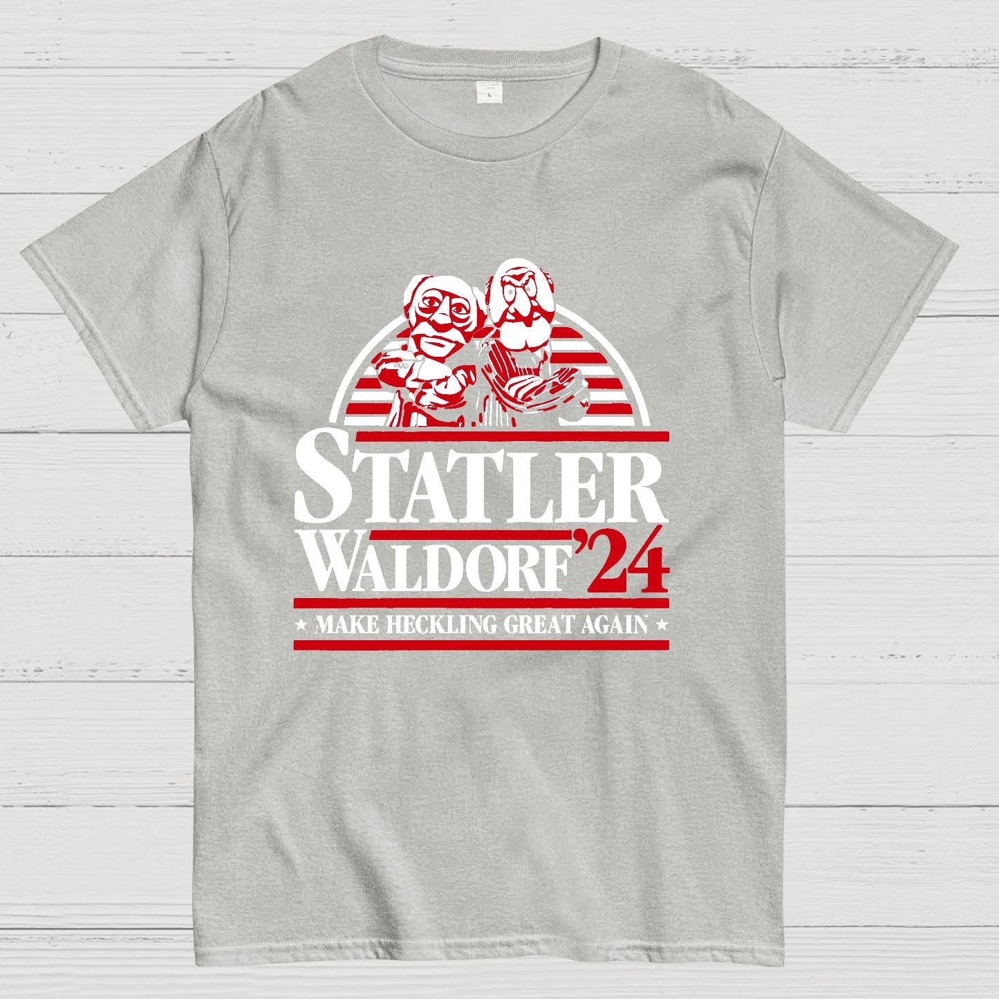 Make Heckling Great Again Geek T-Shirt